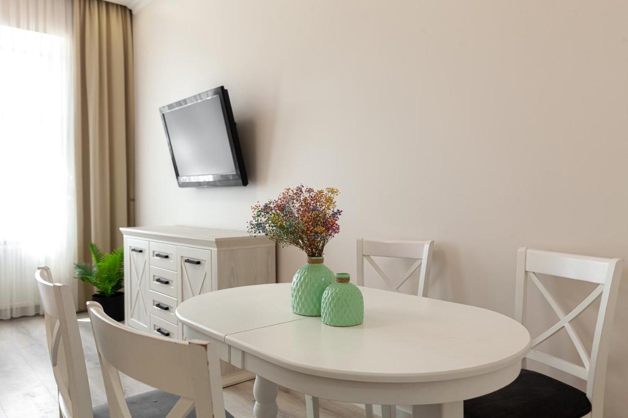 Avangard Grande Space* Apartment Lviv Exteriör bild