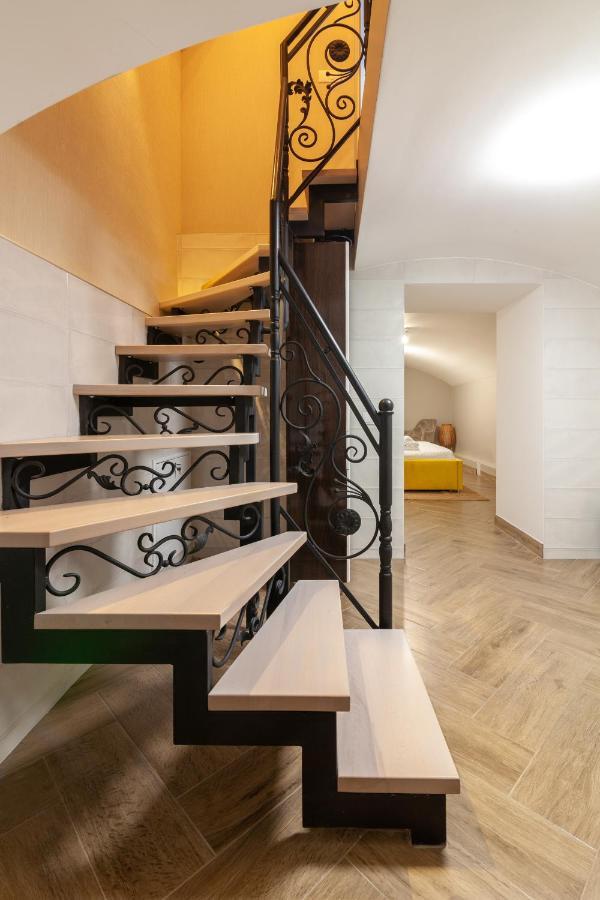 Avangard Grande Space* Apartment Lviv Exteriör bild