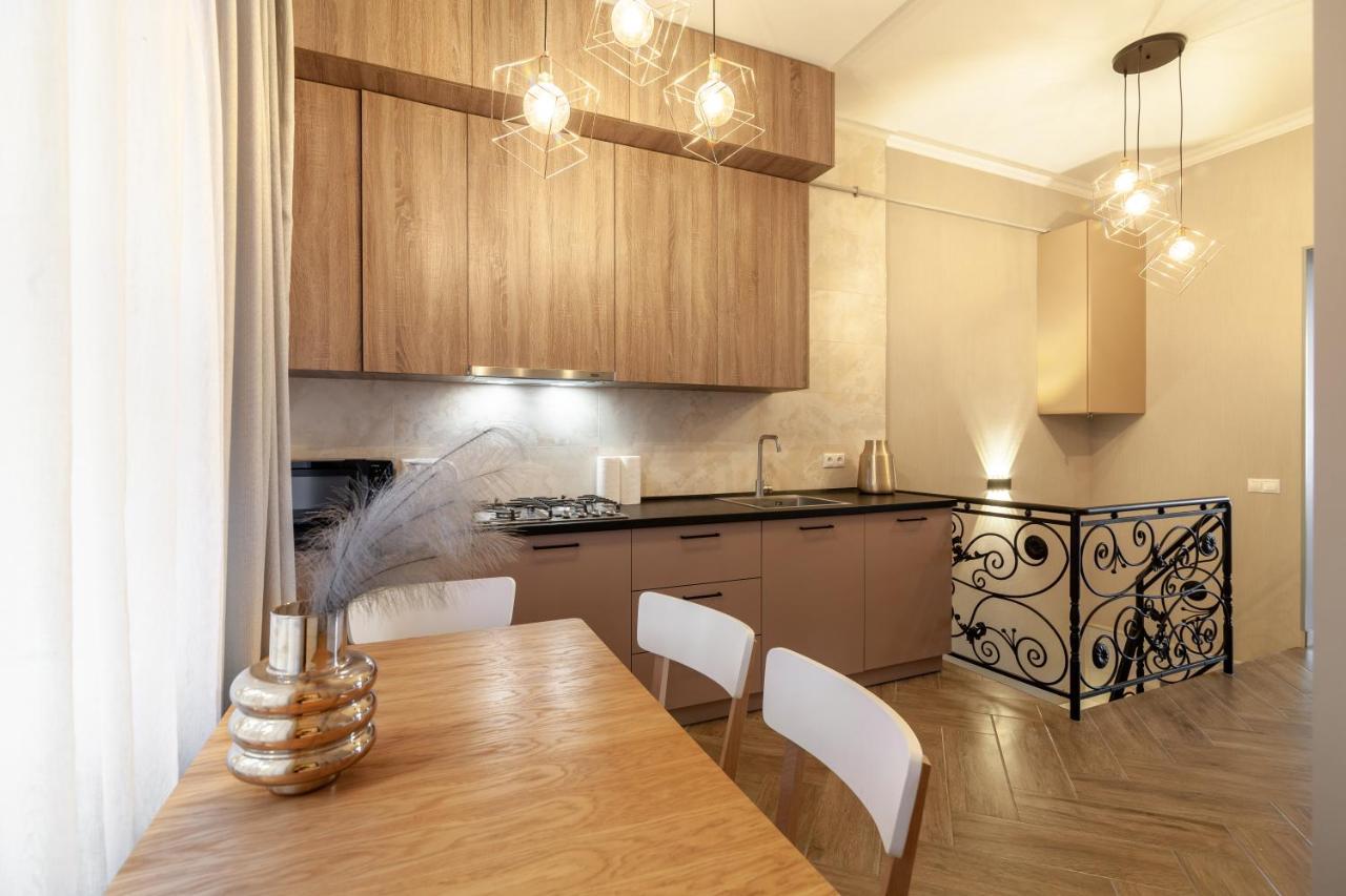 Avangard Grande Space* Apartment Lviv Exteriör bild